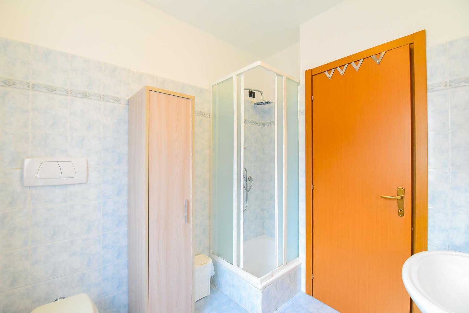 Jane E Jolie Holiday Home Private Swimming Pool Valbrona Zewnętrze zdjęcie