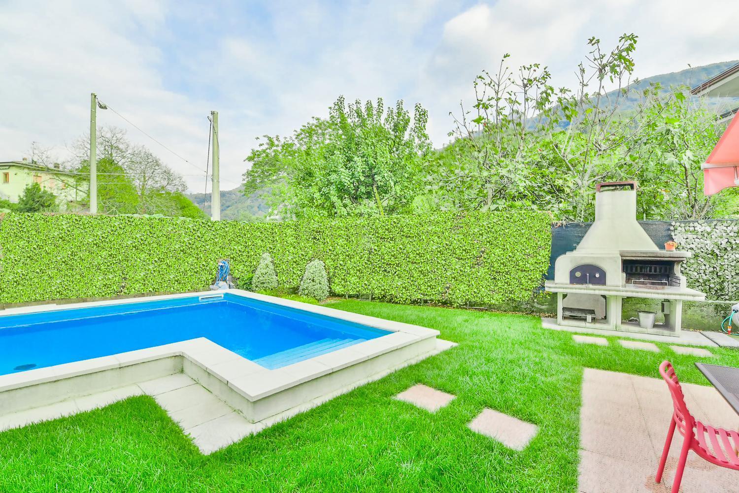 Jane E Jolie Holiday Home Private Swimming Pool Valbrona Zewnętrze zdjęcie