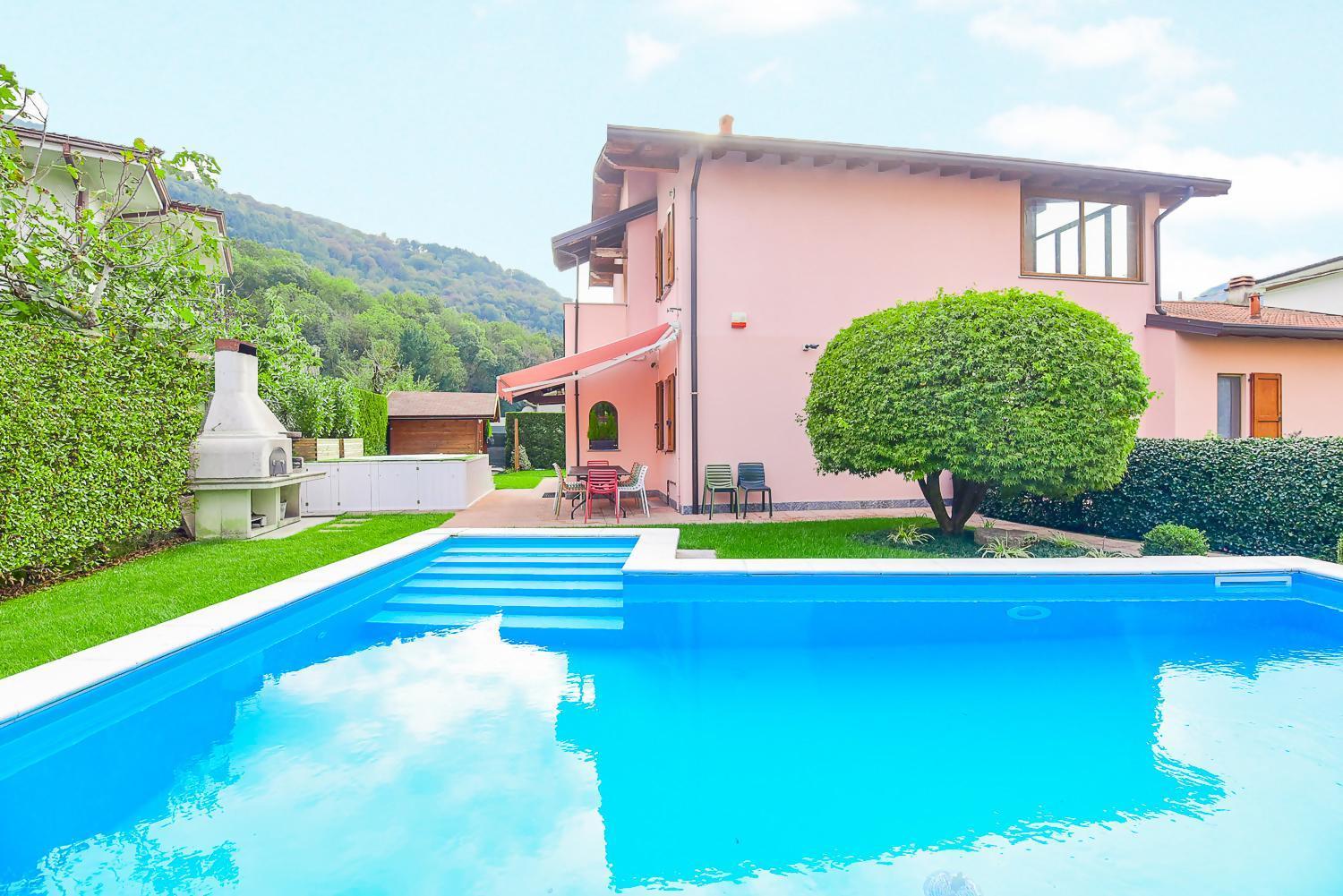 Jane E Jolie Holiday Home Private Swimming Pool Valbrona Zewnętrze zdjęcie